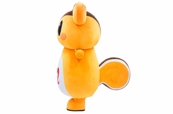 ファミーの側面